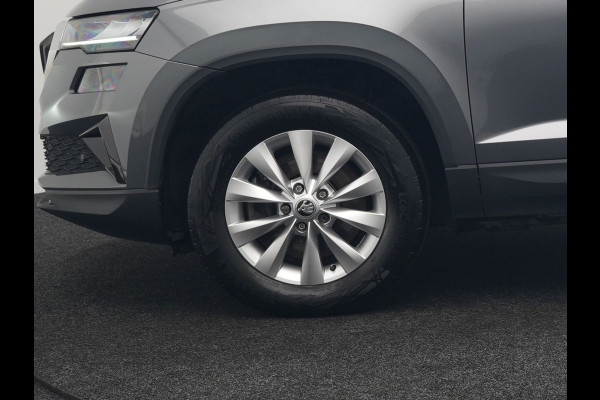 Škoda Karoq 1.5 TSI ACT 150pk DSG Business Edition | Crystal LED | Apple Carplay | Camera | Keyless | Cruise Control | Navigatie | DAB |
