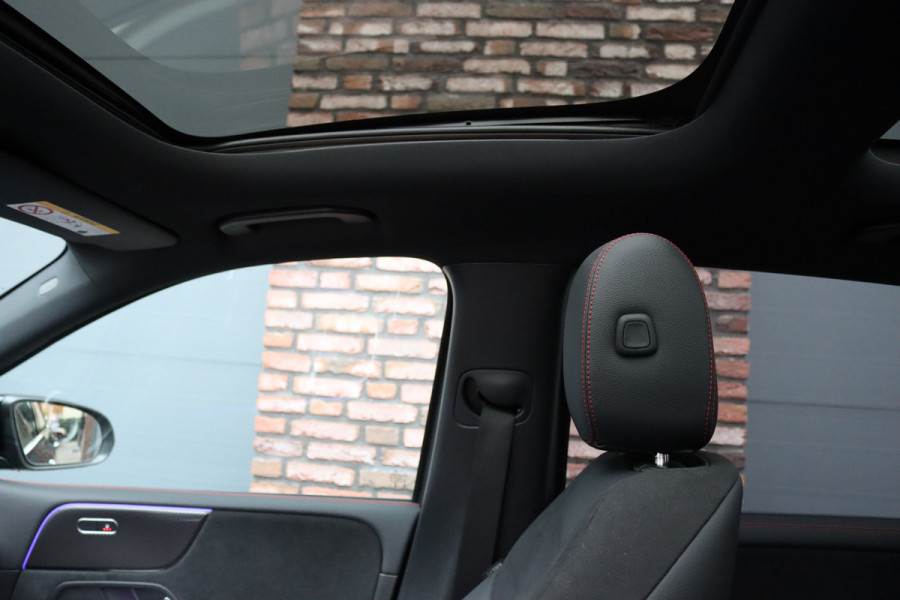 Mercedes-Benz B-Klasse 250 e AMG Line | Panoramadak | Advanced Sound System | Camera | High Perf. LED | Nightpakket | Keyless-Go | Sfeerverlichting | Vario-Achterbank | Augmented Reality |