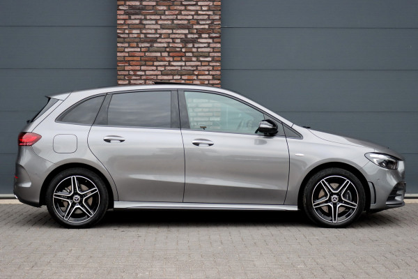 Mercedes-Benz B-Klasse 250 e AMG Line | Panoramadak | Advanced Sound System | Camera | High Perf. LED | Nightpakket | Keyless-Go | Sfeerverlichting | Vario-Achterbank | Augmented Reality |
