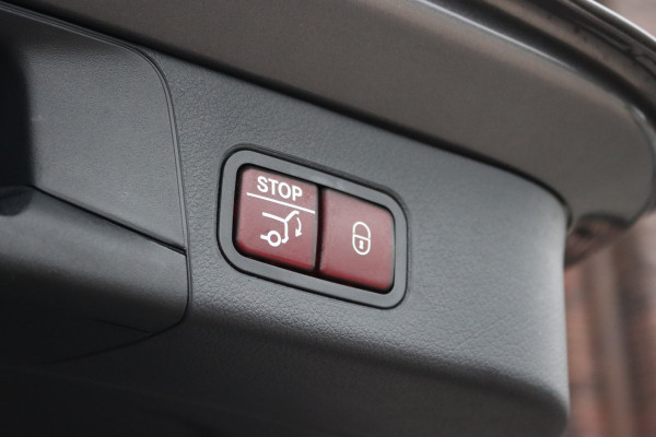 Mercedes-Benz B-Klasse 250 e AMG Line | Panoramadak | Advanced Sound System | Camera | High Perf. LED | Nightpakket | Keyless-Go | Sfeerverlichting | Vario-Achterbank | Augmented Reality |