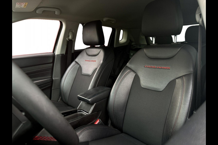 Jeep Compass 4xe 240pk Plug-in Hybrid Trailhawk 4x4 Keyless ACC Navi Lane Assist Camera Leder Climate Control LED Velgen