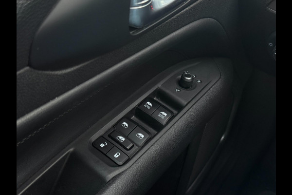 Jeep Compass 4xe 240pk Plug-in Hybrid Trailhawk 4x4 Keyless ACC Navi Lane Assist Camera Leder Climate Control LED Velgen