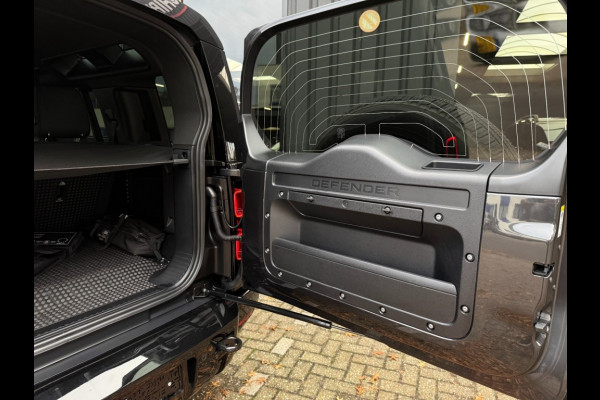 Land Rover Defender 110 P300e X-Dynamic SE ACC/Meridian trekh/head-up/5jr garantie/Panoramadak