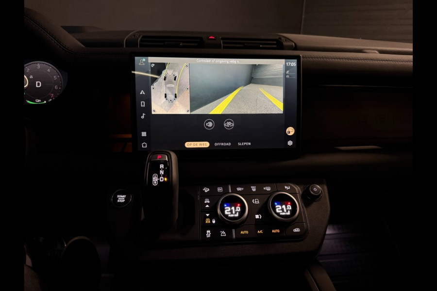 Land Rover Defender 110 P300e X-Dynamic SE ACC/Meridian trekh/head-up/5jr garantie/Panoramadak