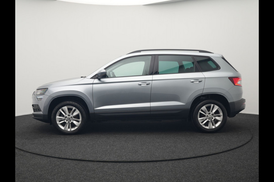 Škoda Karoq 1.5 TSI ACT Ambition Business 150pk Dealer O.H. | Adaptive Cruise | Apple Carplay | Camera | Stoelverwarming | Navigatie | 17"L.M |