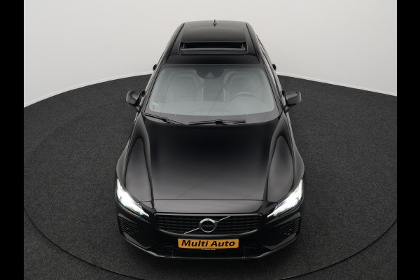 Volvo V60 T6 Recharge AWD R-Design LONG RANGE Plug In Hybrid Dealer O.H. PHEV | Panodak | Lederen Sportstoelen Memory | Harman Kardon | Apple Carplay | Navigatie | Camera | L.M. 19" | DAB | Virtual |