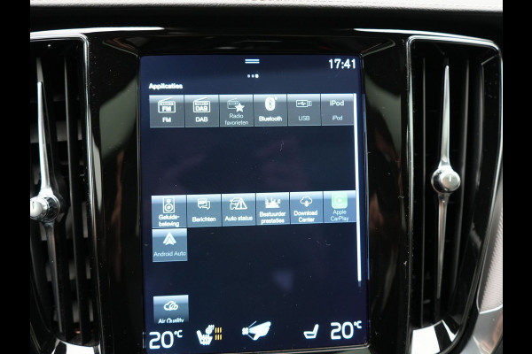 Volvo V60 T6 Recharge AWD R-Design LONG RANGE Plug In Hybrid Dealer O.H. PHEV | Panodak | Lederen Sportstoelen Memory | Harman Kardon | Apple Carplay | Navigatie | Camera | L.M. 19" | DAB | Virtual |