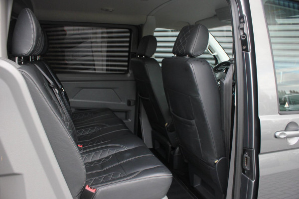 Volkswagen Transporter 2.0 TDI L2H1 BULLI DUBBEL CABINE 204PK 2023 JB-EDIITON / ACTIVE DISPLAY / VERLAGINGSVEREN / APPLE CARPLAY