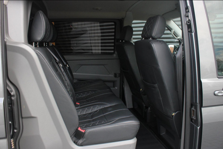Volkswagen Transporter 2.0 TDI L2H1 BULLI DUBBEL CABINE 204PK 2023 JB-EDIITON / ACTIVE DISPLAY / VERLAGINGSVEREN / APPLE CARPLAY