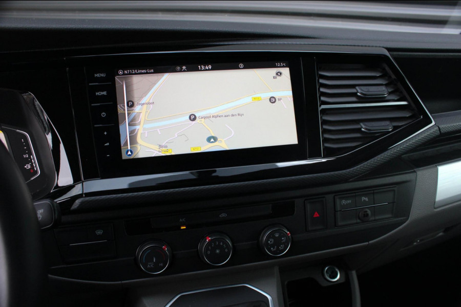 Volkswagen Transporter 2.0 TDI L2H1 BULLI DUBBEL CABINE 204PK 2023 JB-EDIITON / ACTIVE DISPLAY / VERLAGINGSVEREN / APPLE CARPLAY