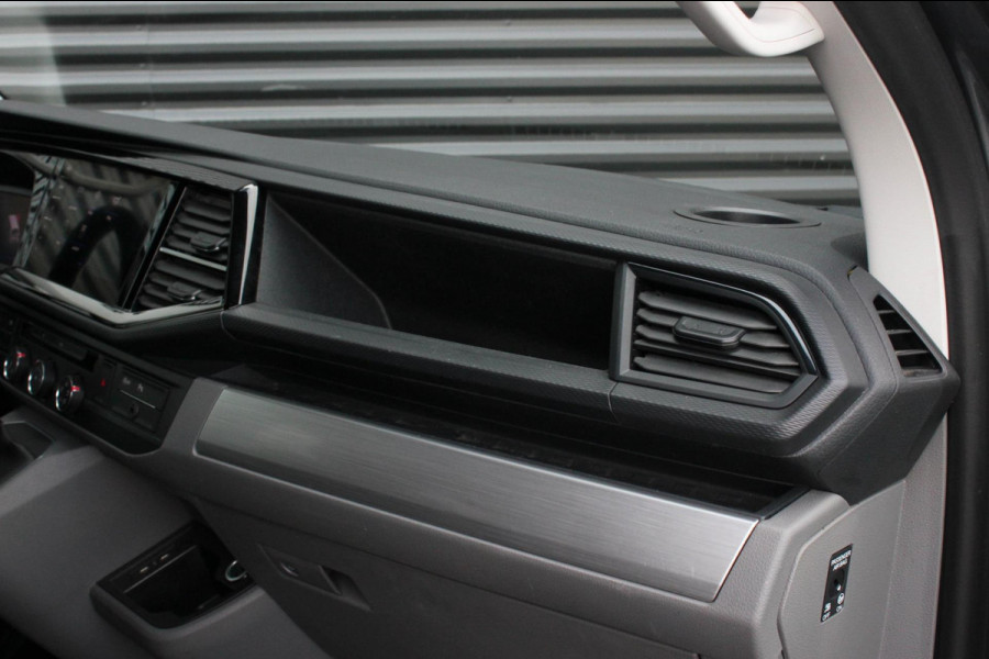 Volkswagen Transporter 2.0 TDI L2H1 BULLI DUBBEL CABINE 204PK 2023 JB-EDIITON / ACTIVE DISPLAY / VERLAGINGSVEREN / APPLE CARPLAY
