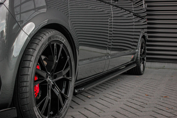 Volkswagen Transporter 2.0 TDI L2H1 BULLI DUBBEL CABINE 204PK 2023 JB-EDIITON / ACTIVE DISPLAY / VERLAGINGSVEREN / APPLE CARPLAY