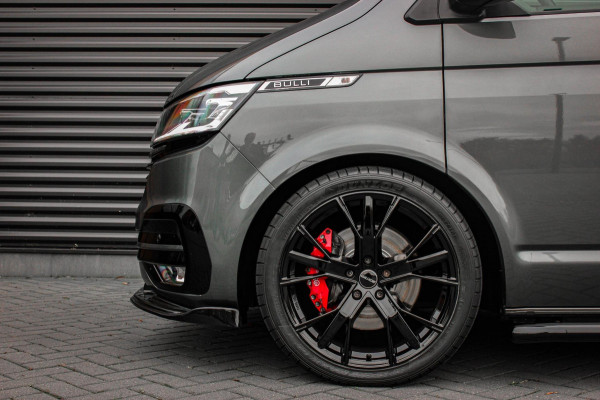 Volkswagen Transporter 2.0 TDI L2H1 BULLI DUBBEL CABINE 204PK 2023 JB-EDIITON / ACTIVE DISPLAY / VERLAGINGSVEREN / APPLE CARPLAY