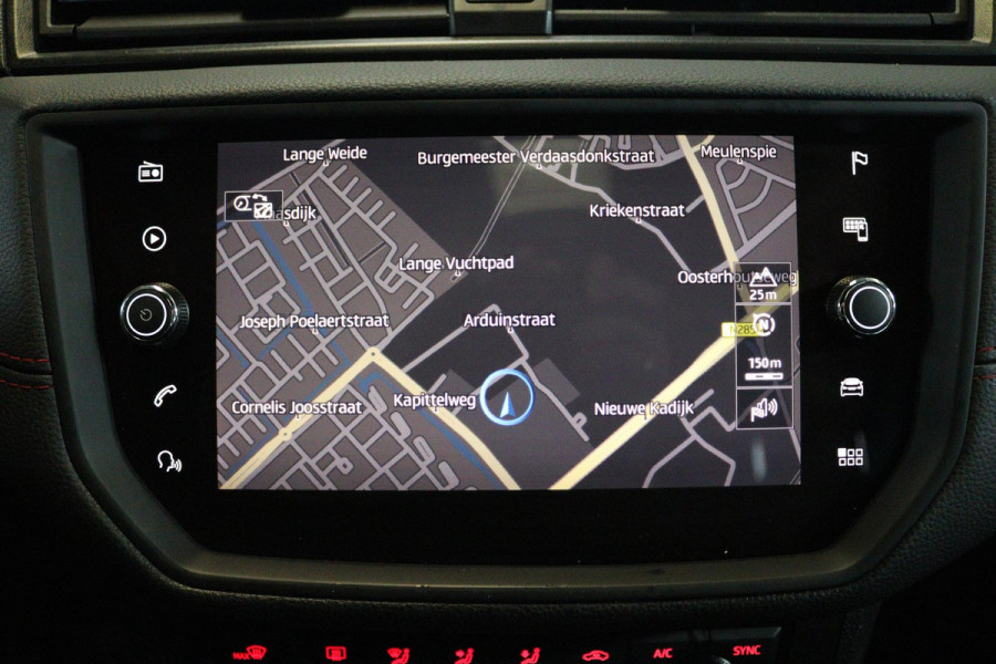 Seat Ibiza 1.0 TSI FR Business Intense (PANORAMADAK, DIGITALE COCKPIT, BEATS AUDIO, ACHTERUITRIJCAMERA, SENSOREN)