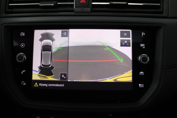 Seat Ibiza 1.0 TSI FR Business Intense (PANORAMADAK, DIGITALE COCKPIT, BEATS AUDIO, ACHTERUITRIJCAMERA, SENSOREN)