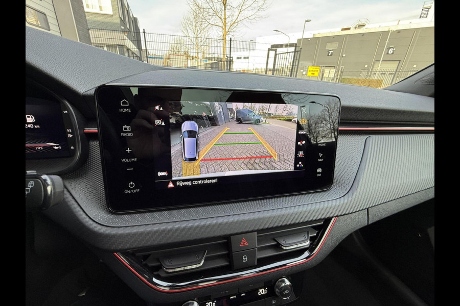 Škoda SCALA 1.5 TSI ACT Monte Carlo PANORAMADAK DSG