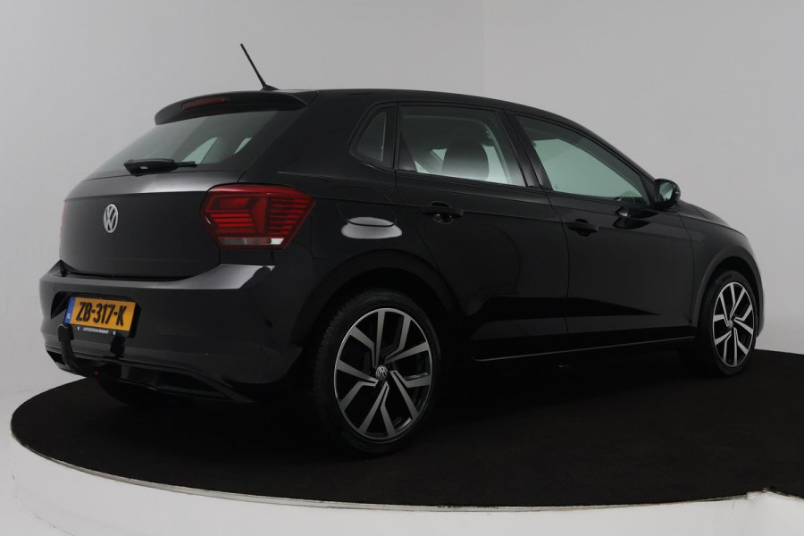 Volkswagen Polo 1.0 TSI Comfortline (TREKHAAK, DIGITALE COCKPIT, PARKEERSENSOREN, CRUISE ADAPTIEF, AUTOMAAT)