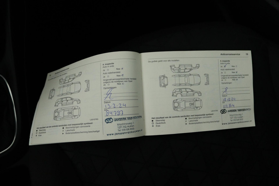 Opel Corsa 1.0 Turbo 120 Jaar Edition (CRUISE CONTROL, NAVIGATIE, BLUETOOTH, AIRCO)