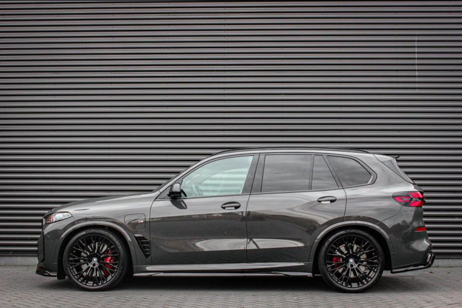 BMW X5 XDrive50e High Executive / HEAD- UP / PANO- DAK / 4- WHEEL STRURING / LUCHTVERING / DRIVING ASSISANT / SOFTCLOSE / M- SEATS