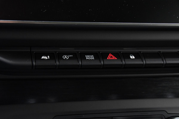 Renault Trafic 2.0 170 L2H1 Extra DC Facelift! 3 x Leverbaar, Virtual, Cruise, Carplay, Stoelverwarming, Clima, Automaat, LED, 170PK, 2 x Schuifdeur, Uniek!