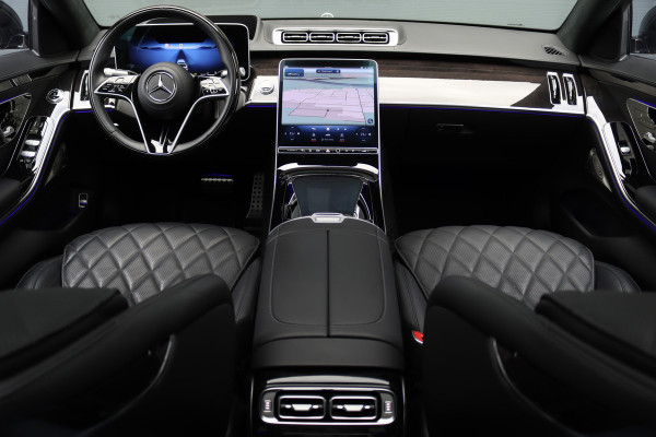 Mercedes-Benz S-Klasse 400d 4MATIC Lang AMG Line Aut9 | Airmatic | Achterasbesturing | Distronic+ | Zonweringspakket | Burmester | Stoelventilatie | Verwarmd Stuurwiel | HUD | Vlakkenverwarming |