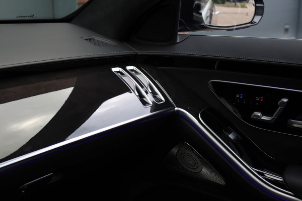 Mercedes-Benz S-Klasse 400d 4MATIC Lang AMG Line Aut9 | Airmatic | Achterasbesturing | Distronic+ | Zonweringspakket | Burmester | Stoelventilatie | Verwarmd Stuurwiel | HUD | Vlakkenverwarming |