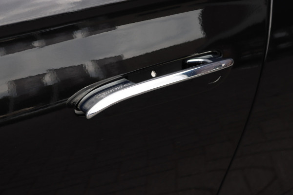 Mercedes-Benz S-Klasse 400d 4MATIC Lang AMG Line Aut9 | Airmatic | Achterasbesturing | Distronic+ | Zonweringspakket | Burmester | Stoelventilatie | Verwarmd Stuurwiel | HUD | Vlakkenverwarming |