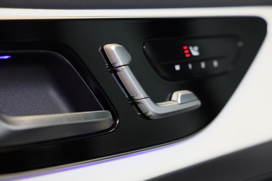 Mercedes-Benz GLC 400e 4MATIC AMG 63 Look / 360 Camera / Head Up / Memory / Elek Stoelen / Leder / Navi / Led / Pdc / 21 In