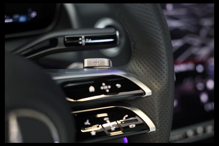 Mercedes-Benz GLC 400e 4MATIC AMG 63 Look / 360 Camera / Head Up / Memory / Elek Stoelen / Leder / Navi / Led / Pdc / 21 In