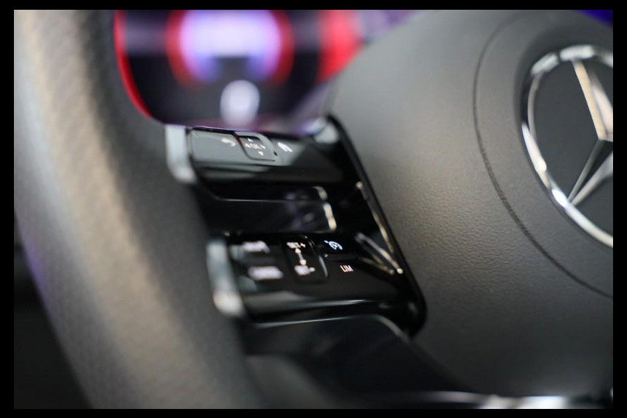 Mercedes-Benz GLC 400e 4MATIC AMG 63 Look / 360 Camera / Head Up / Memory / Elek Stoelen / Leder / Navi / Led / Pdc / 21 In