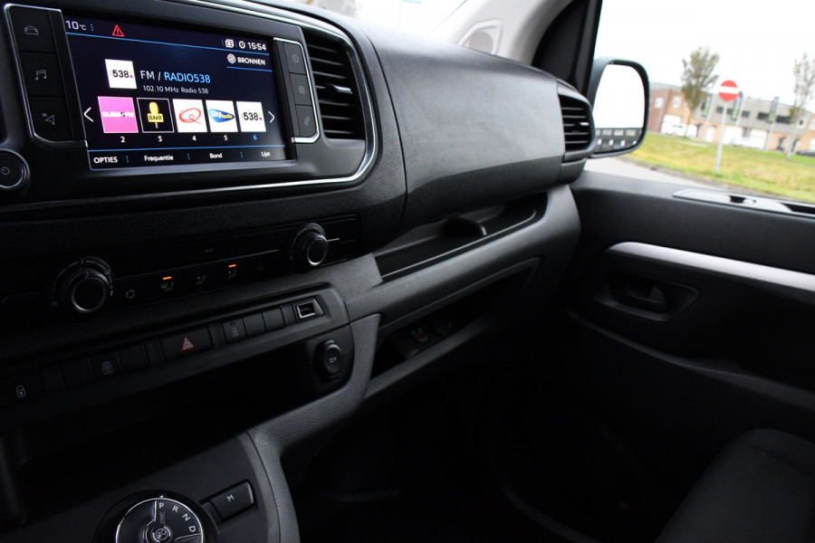 Peugeot Expert 2.0 BlueHDI L3 DC 180 PB Edition 360 Camera, Cruise, Carplay, NAVI, 177pk, Automaat, Multimedia, Trekhaak, Uniek!