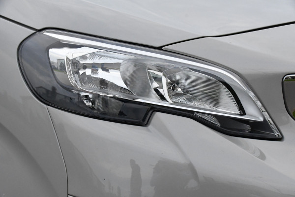 Peugeot Expert 2.0 BlueHDI L3 DC 180 PB Edition 360 Camera, Cruise, Carplay, NAVI, 177pk, Automaat, Multimedia, Trekhaak, Uniek!