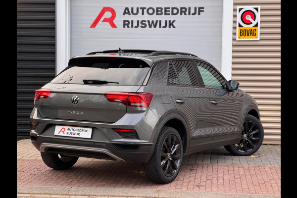 Volkswagen T-Roc 1.5 TSI Sport Pano/Virtual/Camera/Keyless