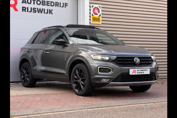 Volkswagen T-Roc 1.5 TSI Sport Pano/Virtual/Camera/Keyless