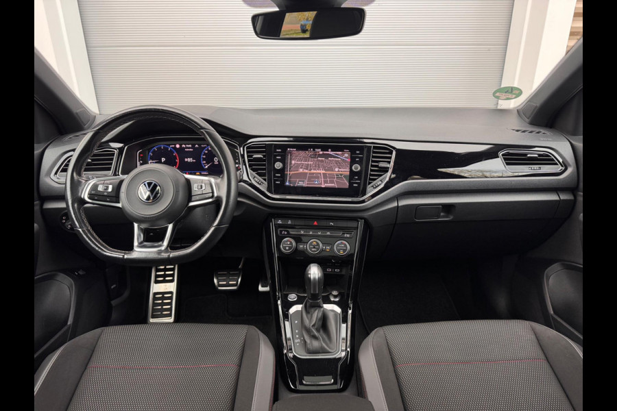 Volkswagen T-Roc 1.5 TSI Sport Pano/Virtual/Camera/Keyless