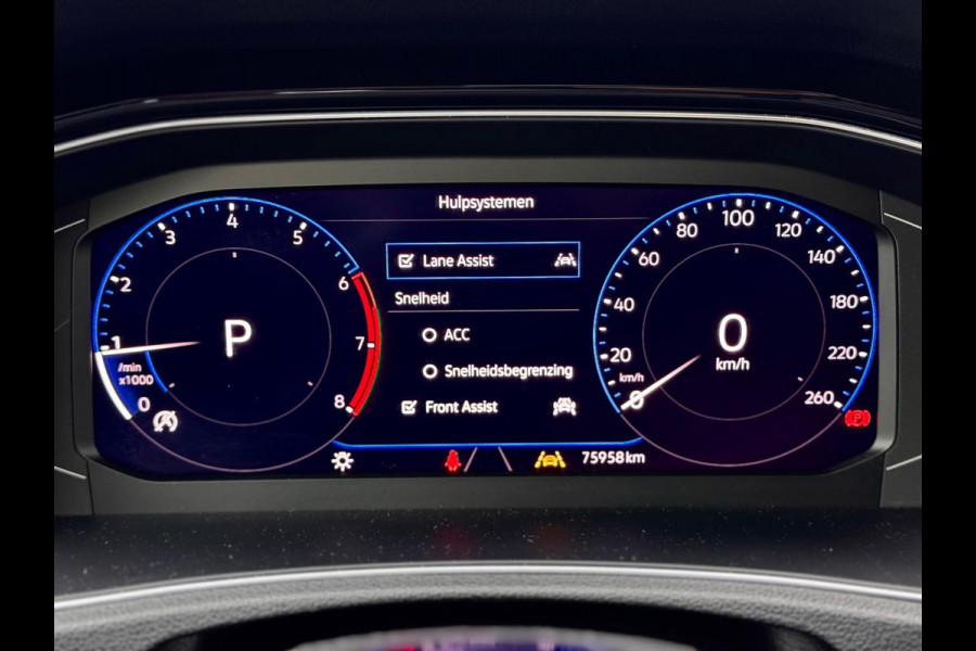 Volkswagen T-Roc 1.5 TSI Sport Pano/Virtual/Camera/Keyless