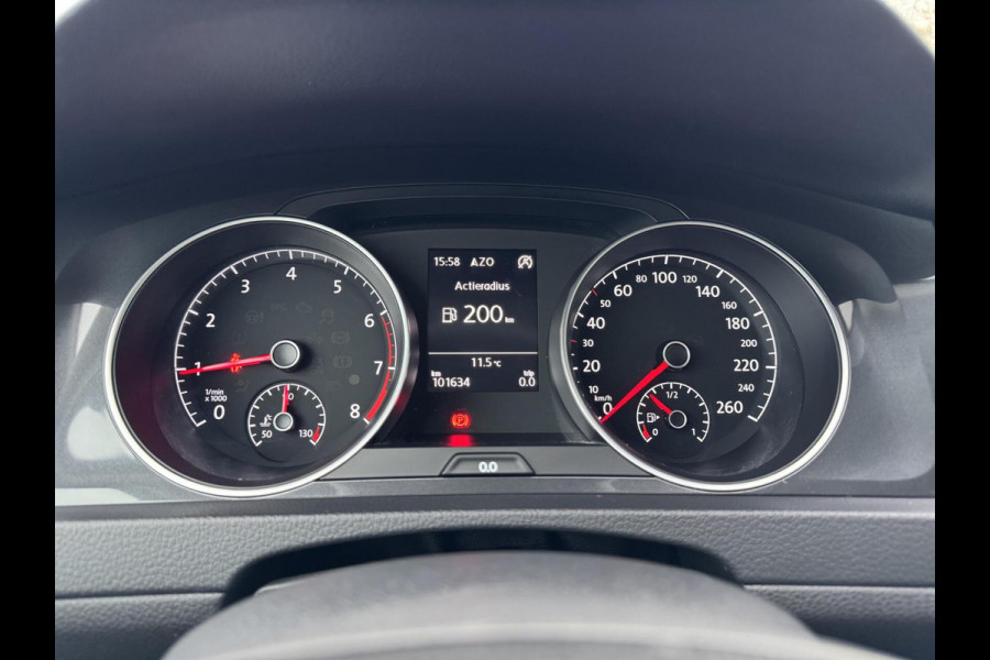 Volkswagen Golf 1.0 TSI 110pk Comfortline CarPlay Navi Elektr.Trekhaak Garantie Airco