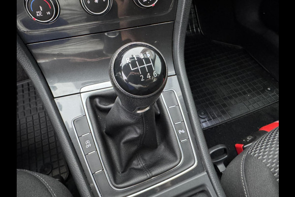 Volkswagen Golf 1.0 TSI 110pk Comfortline CarPlay Navi Elektr.Trekhaak Garantie Airco