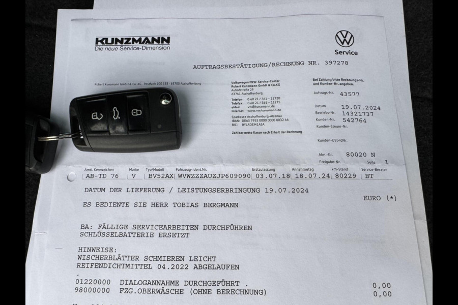 Volkswagen Golf 1.0 TSI 110pk Comfortline CarPlay Navi Elektr.Trekhaak Garantie Airco