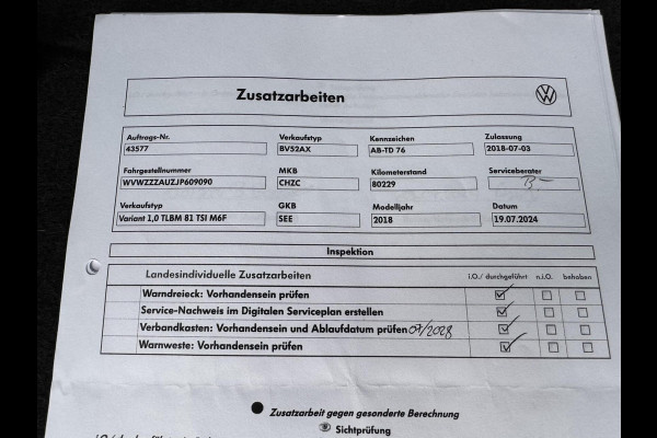 Volkswagen Golf 1.0 TSI 110pk Comfortline CarPlay Navi Elektr.Trekhaak Garantie Airco