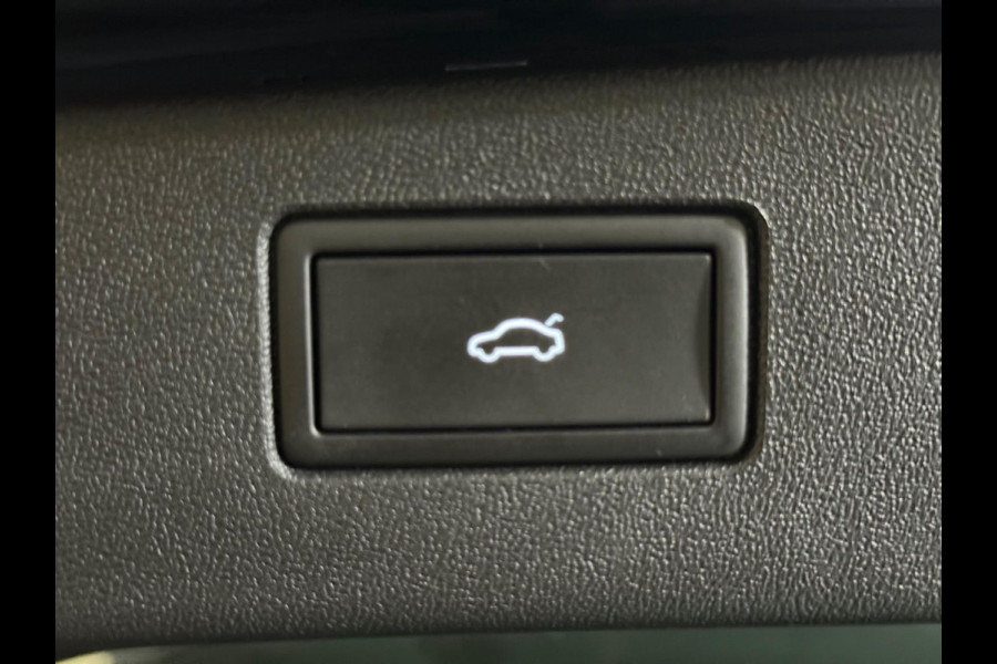 Volkswagen Tiguan 1.5 eTSI R-Line Edition |Pano |Keyless | 360 Camera | Massage | Sfeerverlichting