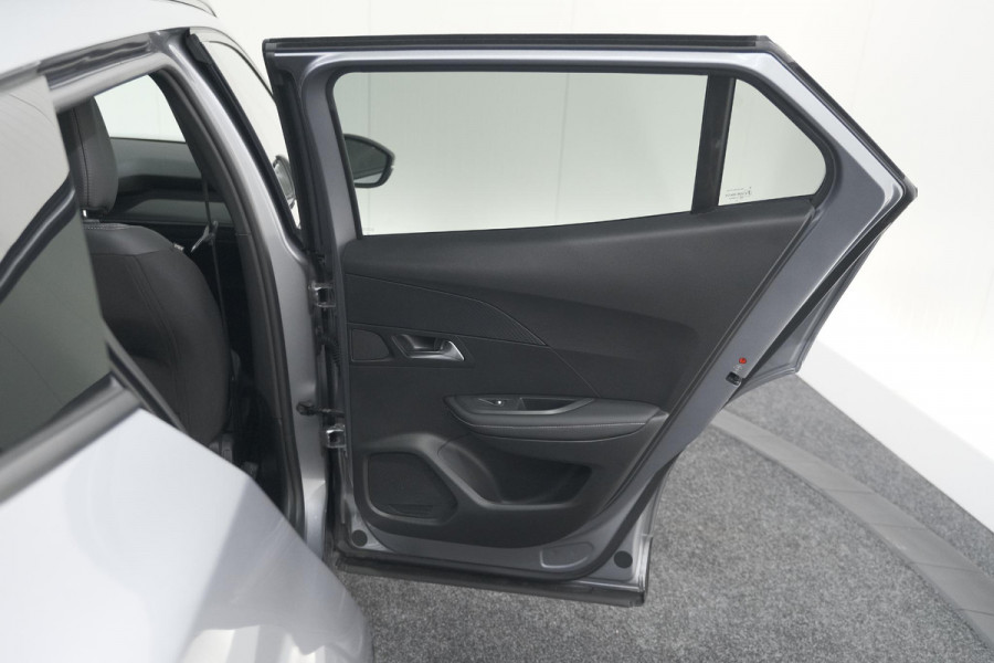 Peugeot 2008 PureTech 100 Allure | Camera | Navigatie | Parkeersensoren | Apple Carplay