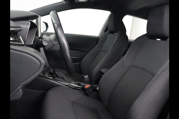 Toyota Corolla 1.8 Hybrid Business | 1e eigenaar | Trekhaak | Carplay | Camera | Adaptive cruise | Full LED | DAB | Climate control