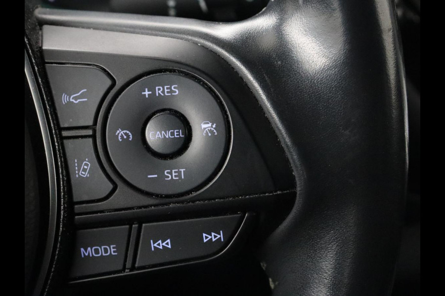 Toyota Corolla 1.8 Hybrid Business | 1e eigenaar | Trekhaak | Carplay | Camera | Adaptive cruise | Full LED | DAB | Climate control