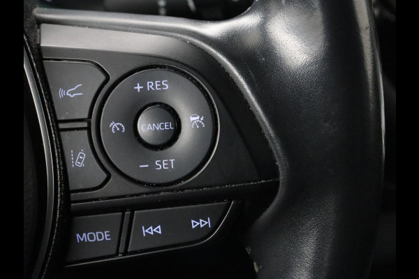 Toyota Corolla 1.8 Hybrid Business | 1e eigenaar | Trekhaak | Carplay | Camera | Adaptive cruise | Full LED | DAB | Climate control