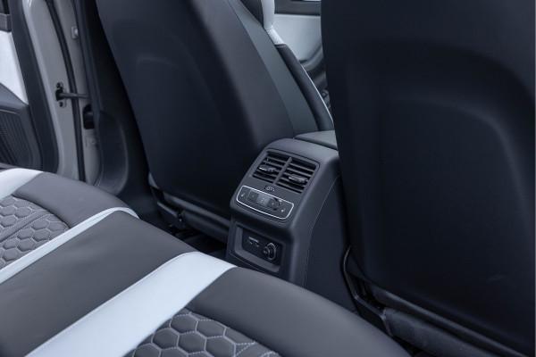 Audi RS5 Sportback 2.9 TFSI 450pk Quattro Pano B&O HuD Audi Exclusive 20'' Carbon