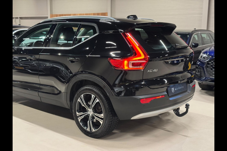 Volvo XC40 1.5 T4 211PK Recharge Plug-In, Navi, Camera, Leder, Voll Led, Trekhaak, 19" Velgen, Adaptief Cruise, Stoel Verwarming