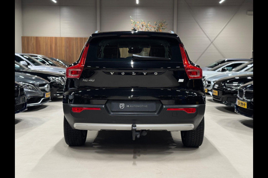 Volvo XC40 1.5 T4 211PK Recharge Plug-In, Navi, Camera, Leder, Voll Led, Trekhaak, 19" Velgen, Adaptief Cruise, Stoel Verwarming