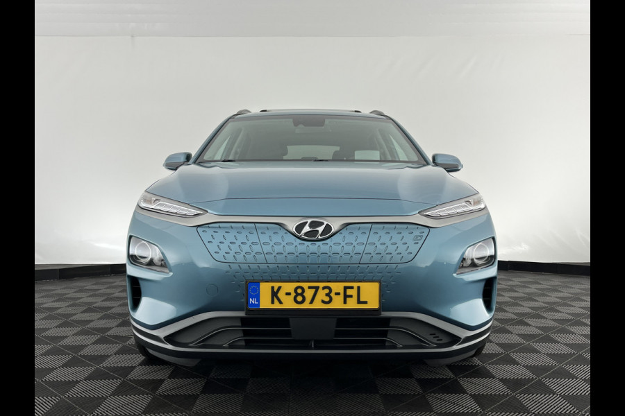 Hyundai Kona EV Fashion 64 kWh [ 3-Fase ] { SOH-100% } (INCL-BTW) Aut. *PANO | KRELL-AUDIO | HEAD-UP | NAVI-FULLMAP | KEYLESS | SHIFT-PADDLES | LANE-ASSIST | BLIND-SPOT | CAMERA | DAB | ECC | PDC | ADAPTIVE-CRUISE | COMFORT-SEATS | 17"ALU*
