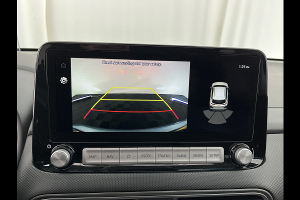 Hyundai Kona EV Fashion 64 kWh [ 3-Fase ] { SOH-100% } (INCL-BTW) Aut. *PANO | KRELL-AUDIO | HEAD-UP | NAVI-FULLMAP | KEYLESS | SHIFT-PADDLES | LANE-ASSIST | BLIND-SPOT | CAMERA | DAB | ECC | PDC | ADAPTIVE-CRUISE | COMFORT-SEATS | 17"ALU*